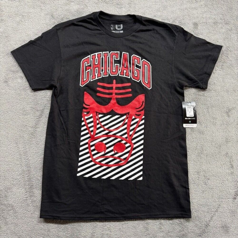 Chicago Bulls T Shirt Black Graphic Medium UNK NBA Basketball T-Shirt‎ Sports